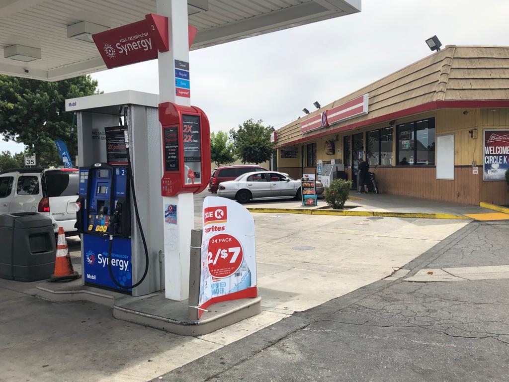 CIRCLE K GAS STATION &amp; CAR WASH FOR SALE MANTECA